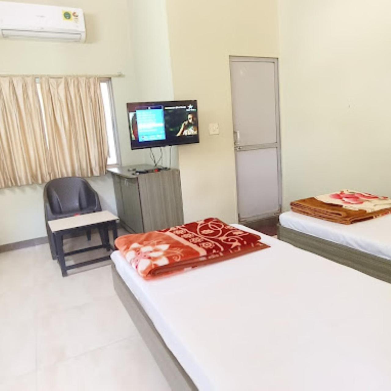 Hotel Anjali Palace Бхудж Экстерьер фото